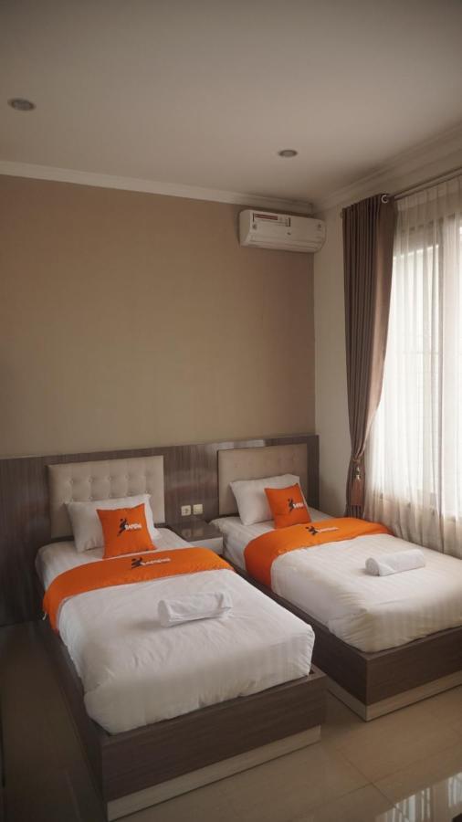 Kirana Residence By Sampai Coliving Yogyakarta Exterior foto