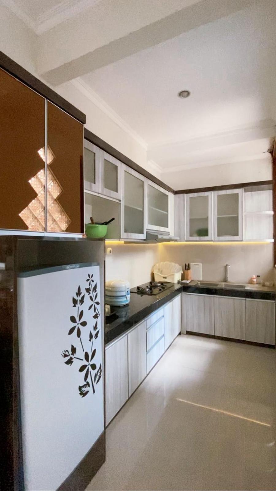 Kirana Residence By Sampai Coliving Yogyakarta Exterior foto